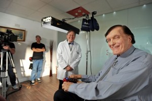 Palamedes PR devises a PR stunt with bite - Richard 'Jaws' Kiel filming the ad for EvoDental
