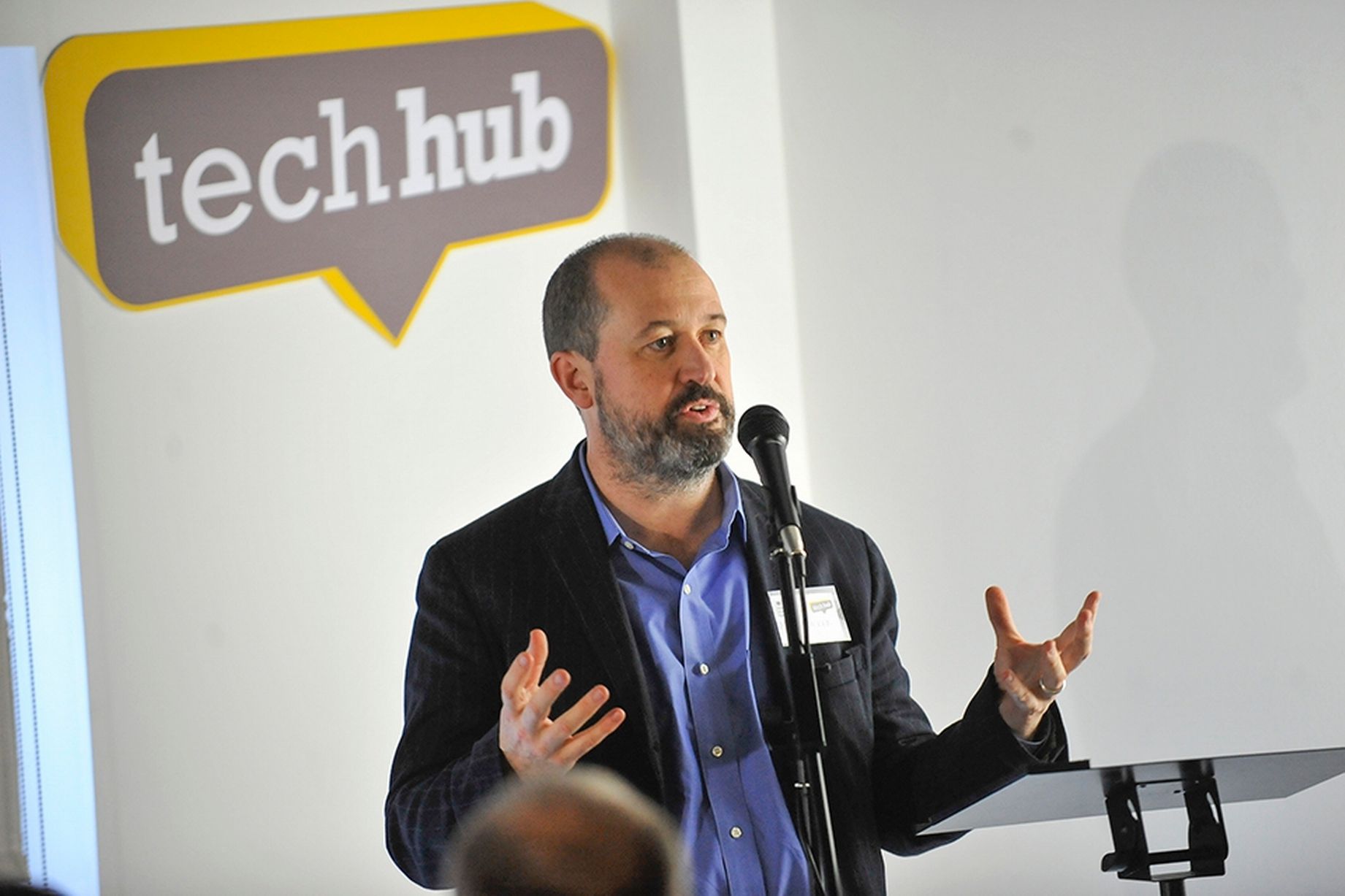 http://www.walesonline.co.uk/business/business-news/dvla-puts-faith-swansea-tech-8121322